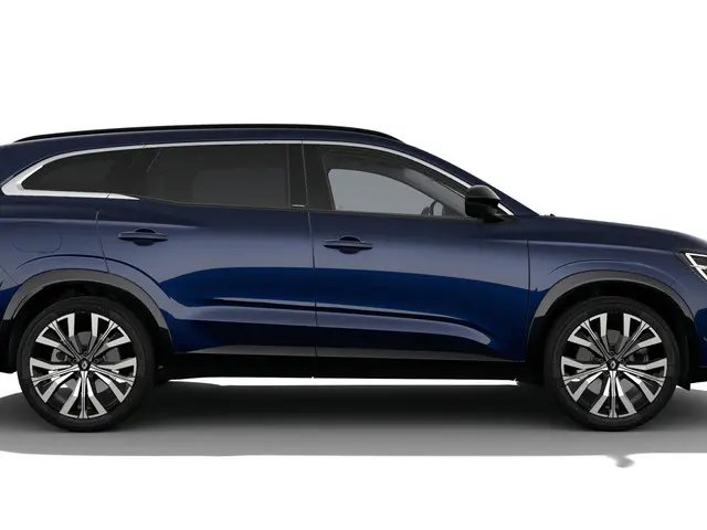 Renault Espace Iconic 2025 Hybride Benzine 12