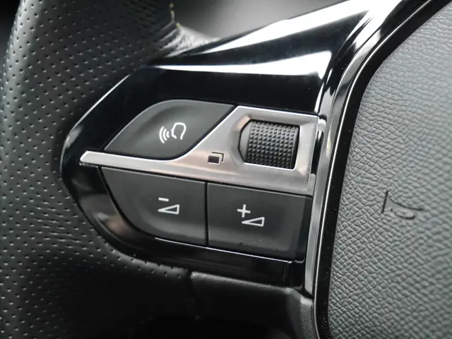 Peugeot e-208 EV GT 51 kWh 2024 Elektrisch 25