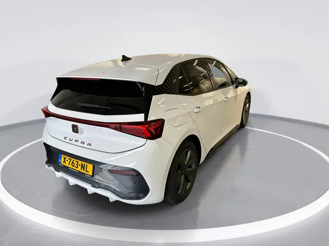 CUPRA Born Business 62 kWh 2024 Elektrisch 3