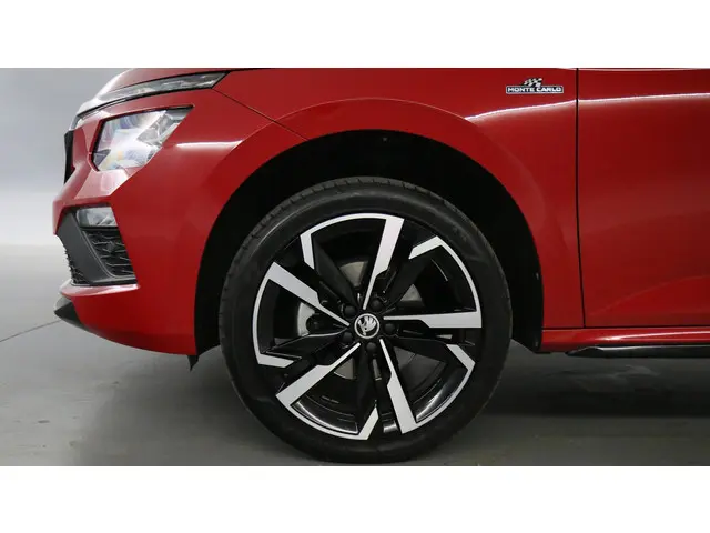Škoda Kamiq 1.0 TSI 115pk Monte Carlo 2024 Benzine 11