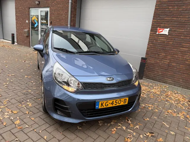 Kia Rio 1.2 CVVT ComfortLine|AIRCO|NIEUWE APK 2016 Benzine 2