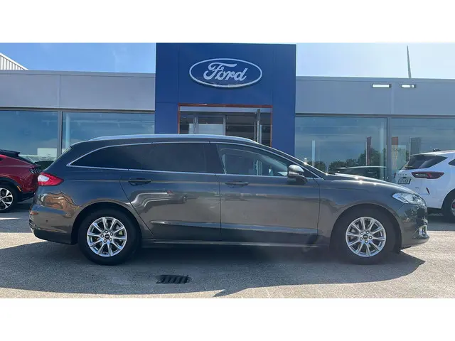 Ford Mondeo Wagon 1.5 Titanium 2016 Benzine 32