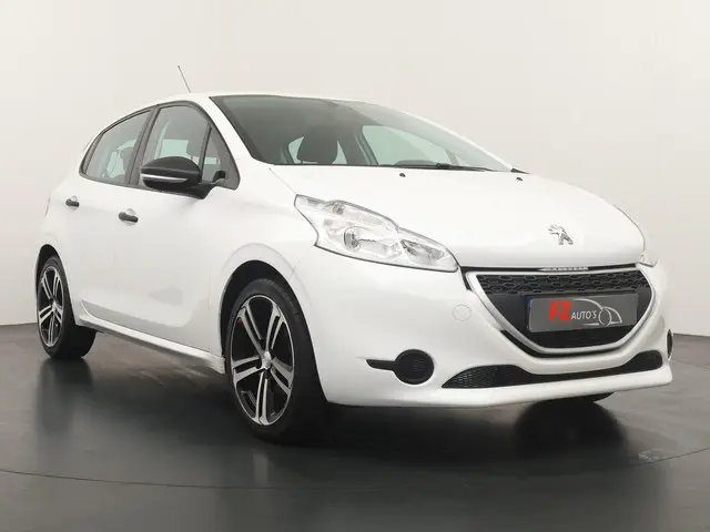 Peugeot 208 1.0 VTi Access 2014 Benzine 7