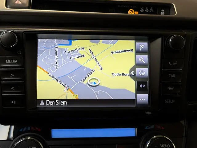 Toyota RAV4 2.5 Hybrid Executive 2018 Hybride Benzine 9