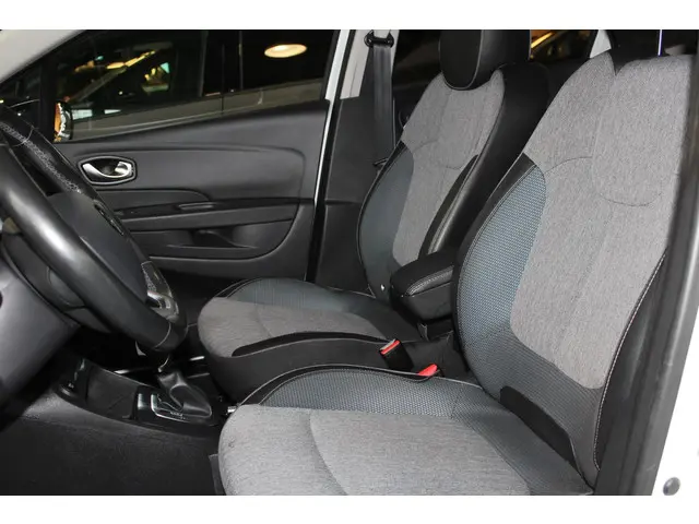 Renault Captur 1.2 TCe Bose 2018 Benzine 8