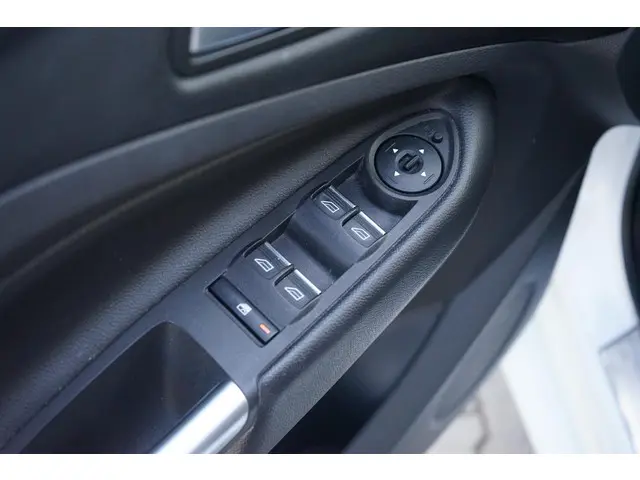 Ford Kuga 1.5 EcoBoost ST Line 2018 Benzine 27