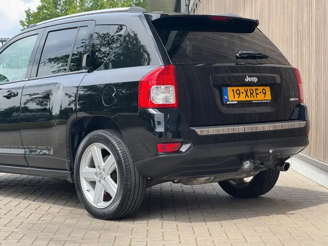 Jeep Compass 2.0 Limited / Leder / Trekhaak / Navi / 2012 Benzine 9