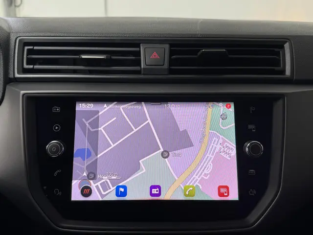 SEAT Ibiza 1.0 TSI Flex 2021 Benzine 6