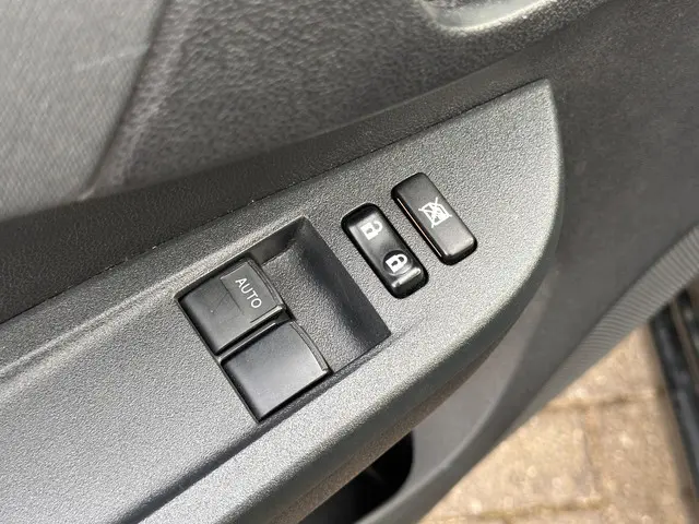 Subaru Trezia 1.3 Luxury 2013 Benzine 17