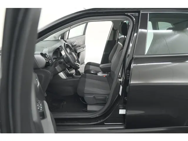 Citroën C3 Aircross PureTech 110 S&S Feel 2017 Benzine 27