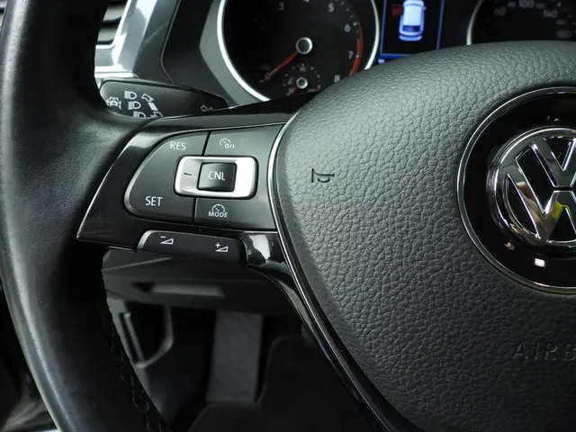 Volkswagen Tiguan 1.4 TSI ACT Comfortline 2016 Benzine 33