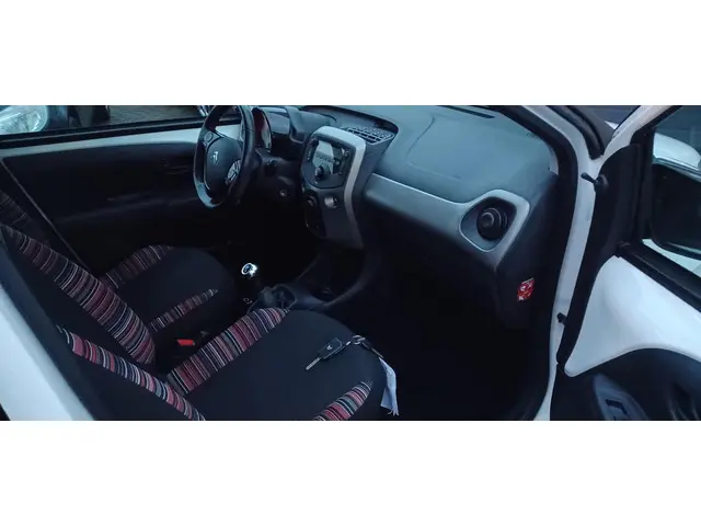 Citroën C1 1.0 e-VTi Feel 2017 Benzine 5