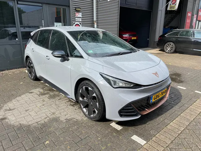 CUPRA Born Copper Edition 62 kWh 2022 Elektrisch 3