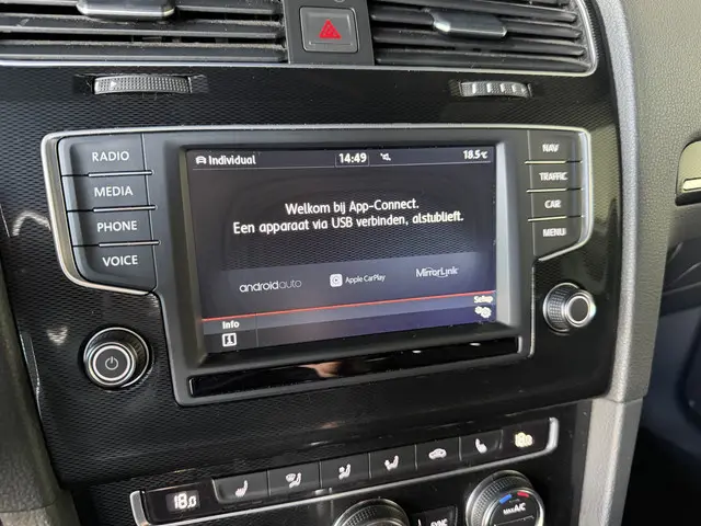 Volkswagen Golf 2.0 TSI GTI 2016 Benzine 14