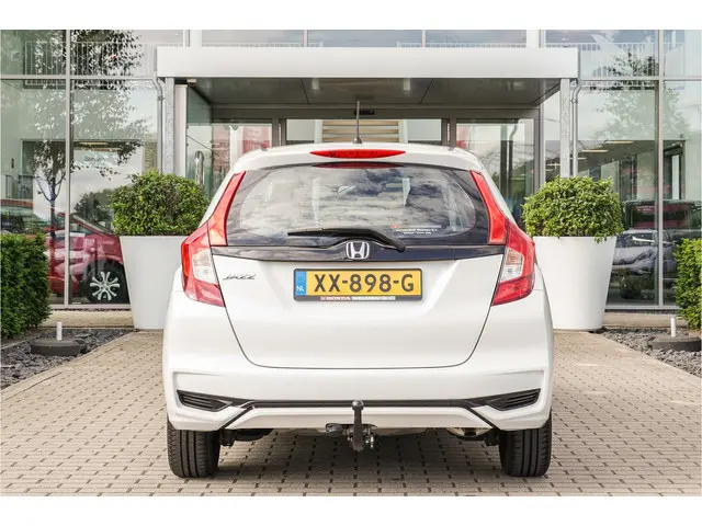 Honda Jazz 1.3i VTEC TREND 2019 Benzine 51