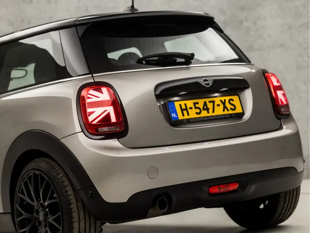 MINI Cooper Mini 1.5 2018 Benzine 12