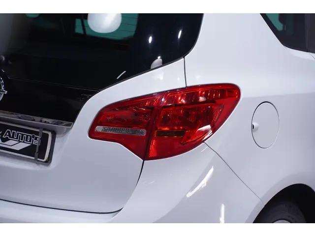 Opel Meriva 1.4i 100 pk Edition 2012 Benzine 10