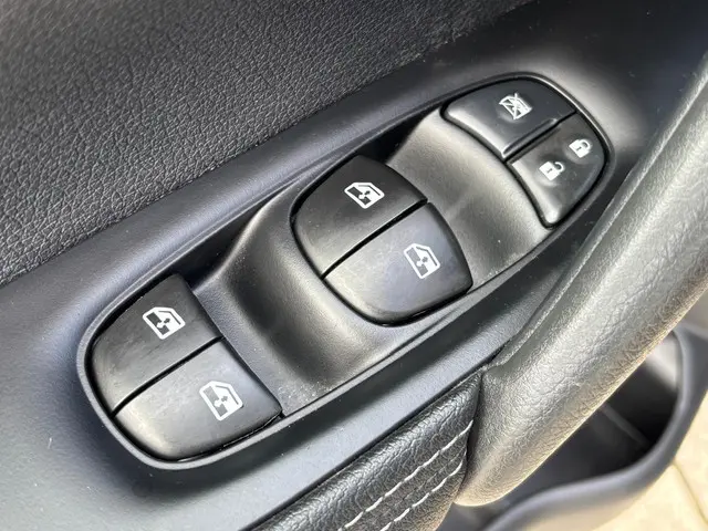 Nissan QASHQAI DIG-T 160 DCT N-Connecta 2019 Benzine 46