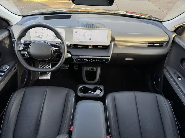 Hyundai IONIQ 5 Lounge 77.4 kWh 2024 Elektrisch 13