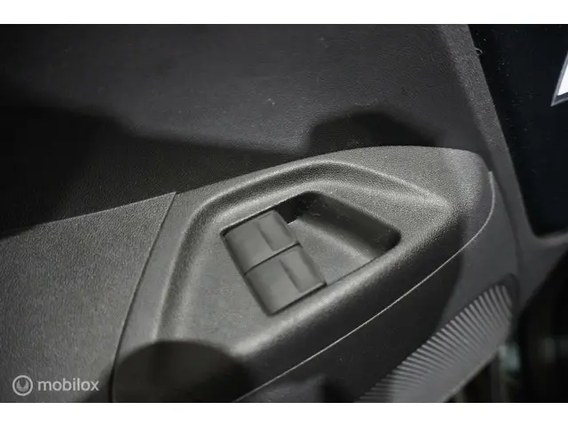 Peugeot 108 1.0 e-VTi Allure 2019 Benzine 20