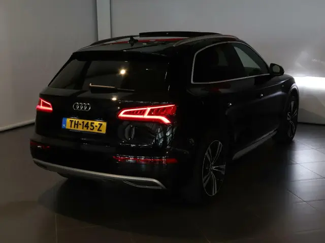 Audi Q5 2.0 TDI quattro Sport S-Line 2017 Diesel 37