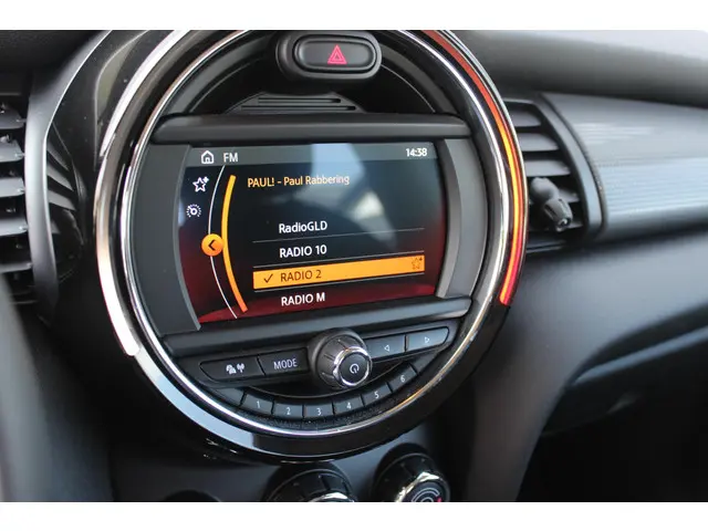 MINI Cooper Mini 1.5 Navigatie, 136PK! 2020 Benzine 14