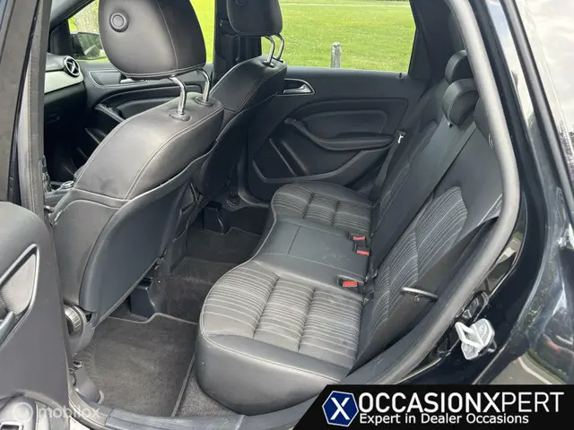 Mercedes-Benz B-Klasse 180 Prestige 2013 Benzine 37