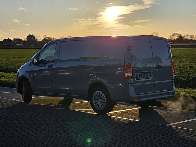 Mercedes-Benz Vito 114 2024 Diesel 6