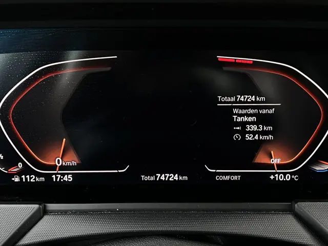 BMW 1 Serie 118i Executive Edition 2021 Benzine 20