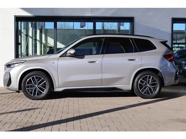 BMW X1 sDrive20i 2024 Benzine 5