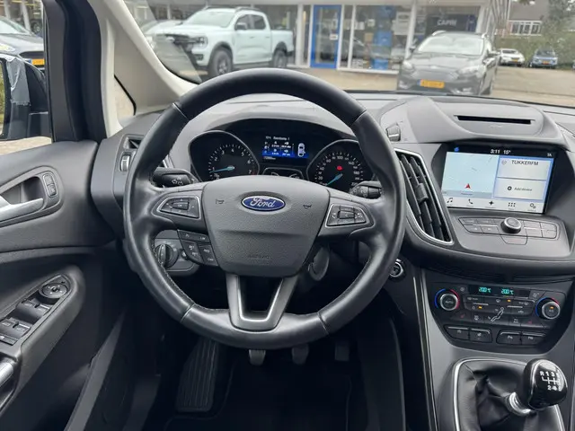 Ford C-MAX 1.5 Titanium 2017 Benzine 10