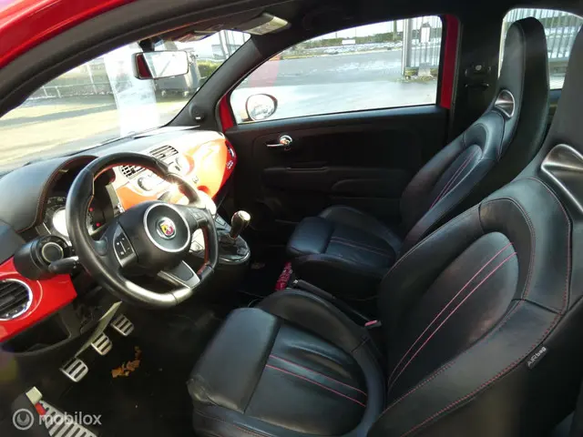 Fiat 500C 1.4-16V Abarth 2012 Benzine 8