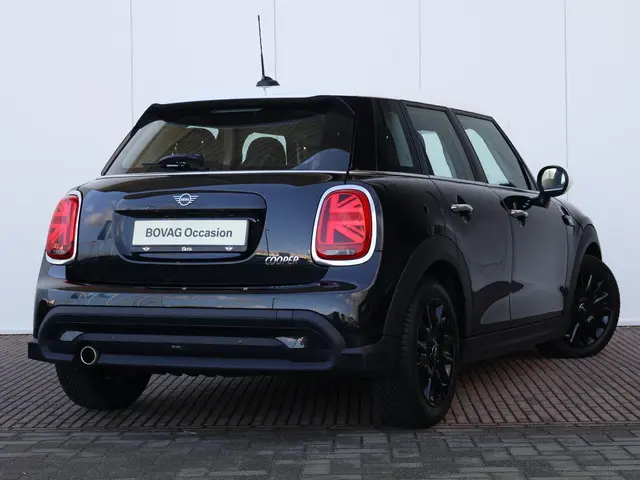 MINI Cooper Mini 1.5 Camden Edition 2023 Benzine 7