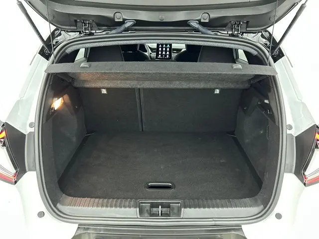 Renault Captur 1.3 MHEV 160pk 2025 Hybride Benzine 28