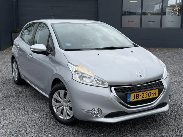 Peugeot 208 2