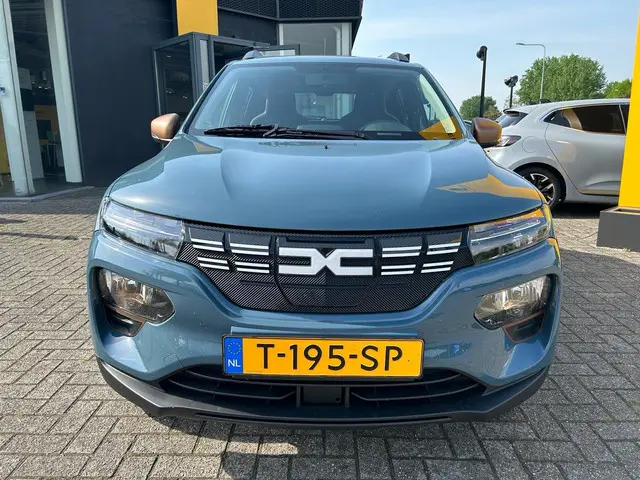 Dacia Spring Extreme 27 kWh 2023 Elektrisch 3