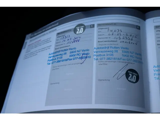 Volvo S60 1.6 T4 Momentum 2013 Benzine 34