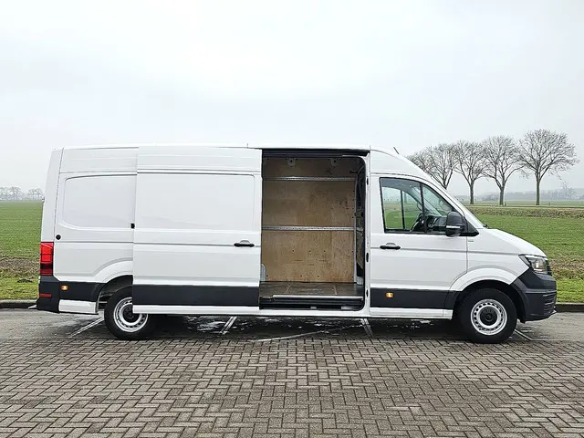 Volkswagen Crafter 2.0 2020 Diesel 13