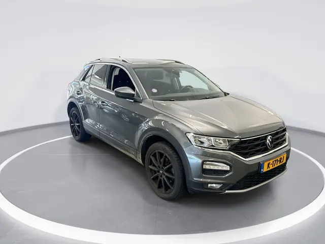 Volkswagen T-Roc 1.5 Tsi 150pk DSG Style 2021 Benzine 4