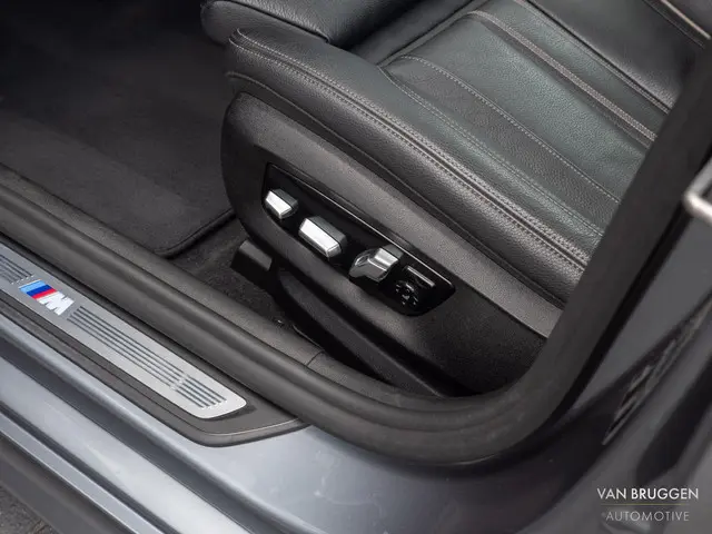 BMW 5 Serie 520i High Executive M-Sport 2019 Benzine 44