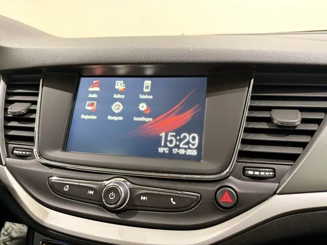 Opel Astra HB 1.0 Turbo 120 Years Edition 2019 Benzine 18