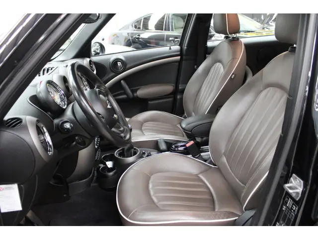 MINI Countryman Mini 1.6 One Edition 2012 Benzine 5
