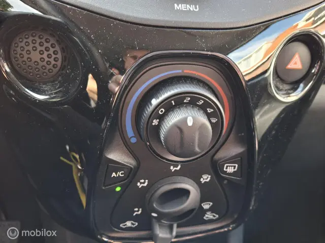 Citroën C1 1.0 VTi Feel, LAGE KM STAND 2021 Benzine 13