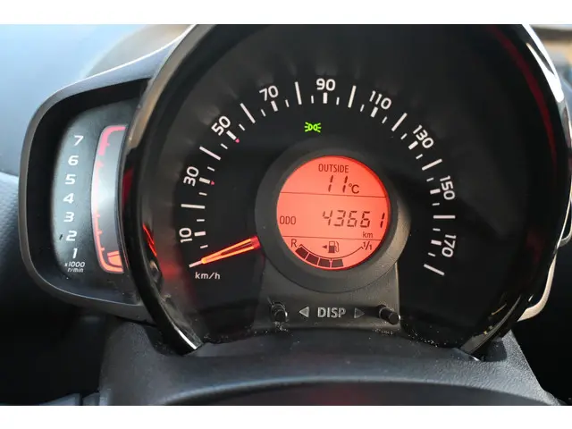 Peugeot 108 1.0 e-VTi Allure TOP! 2018 Benzine 42