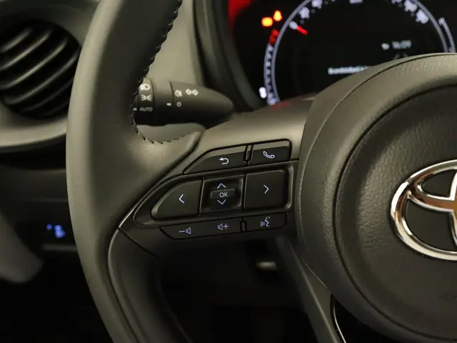 Toyota Aygo X 1.0 VVT-i MT Play 2023 Benzine 20