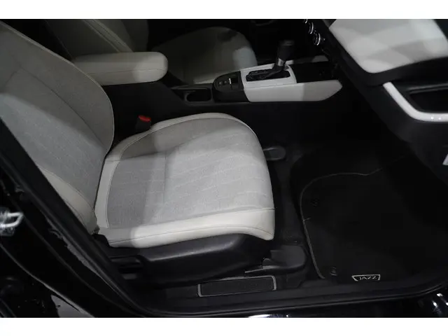 Honda Jazz 1.5 e:HEV Executive 2020 Hybride Benzine 19