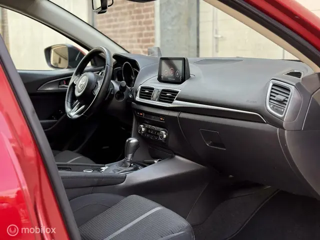 Mazda 3 2.0 SkyActiv-G 120 GT-M 2017 Benzine 19