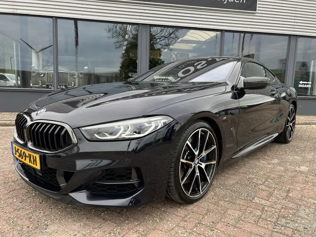 BMW 8 Serie M850i xDrive High Executive 2020 Benzine 12