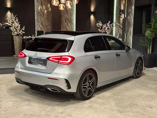 Mercedes-Benz A-Klasse 180|AMG|PANORAMA|MEMORY 2019 Benzine 2