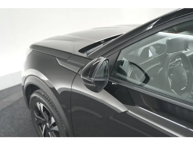 Peugeot 2008 PureTech 130 Allure Pack 2023 Benzine 18